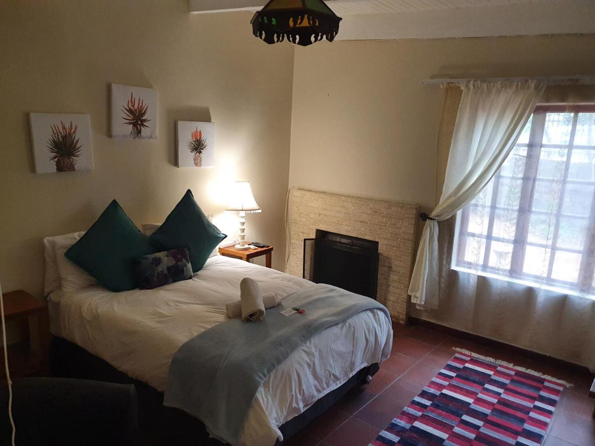 Sun Deck Lodge Hartbeespoort Ngoại thất bức ảnh