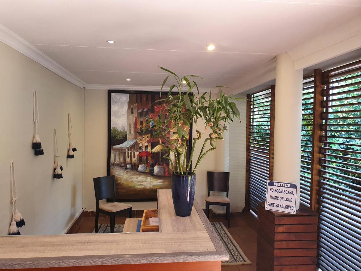 Sun Deck Lodge Hartbeespoort Ngoại thất bức ảnh