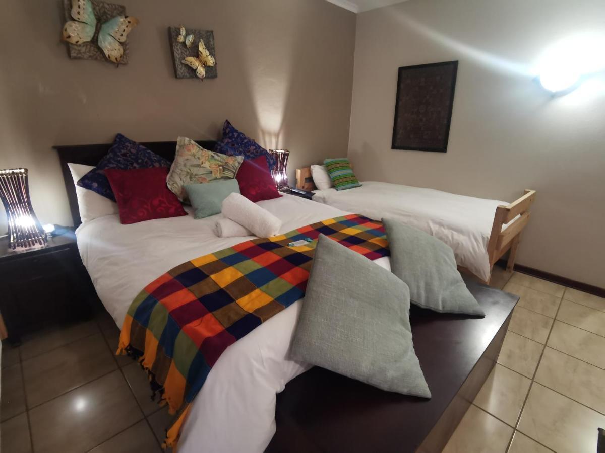 Sun Deck Lodge Hartbeespoort Ngoại thất bức ảnh