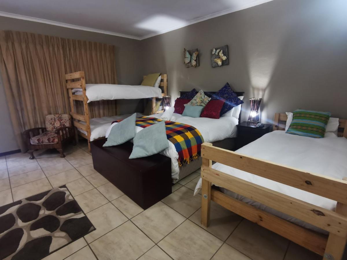 Sun Deck Lodge Hartbeespoort Ngoại thất bức ảnh